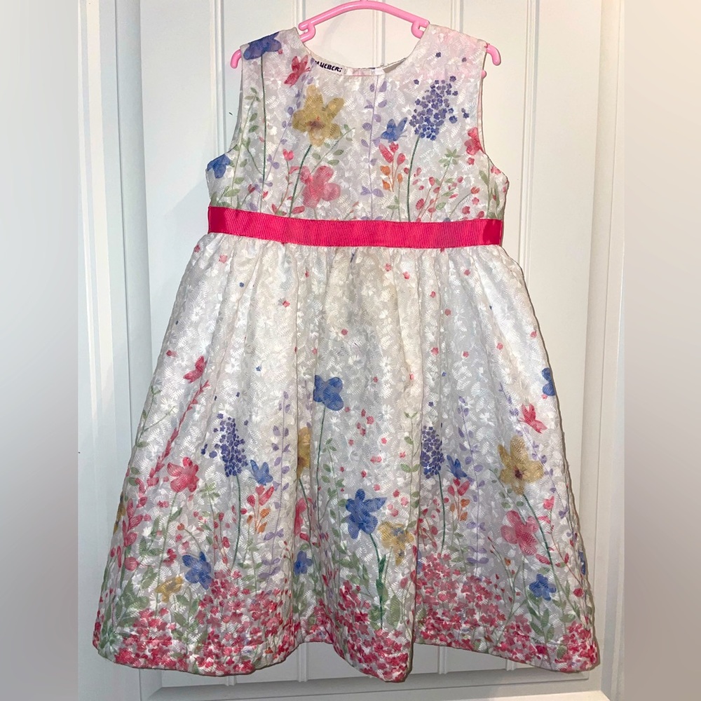 Precious dress with back bow! So cute!!!